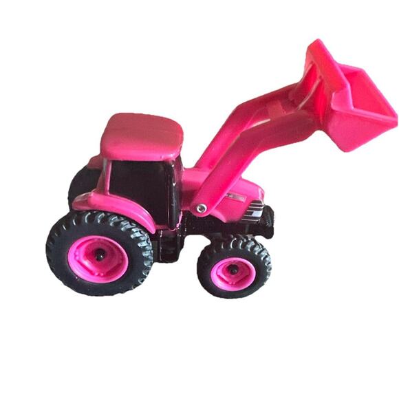 1/64 ERTL Collect N Play Case IH Pink Tractor with Loader, ZFN46705 - Picture 2 of 9